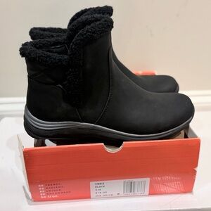 New Baretraps Womens Ynez Flat Heel Booties Black Size 8 Sleek & Stylish DEAL!!